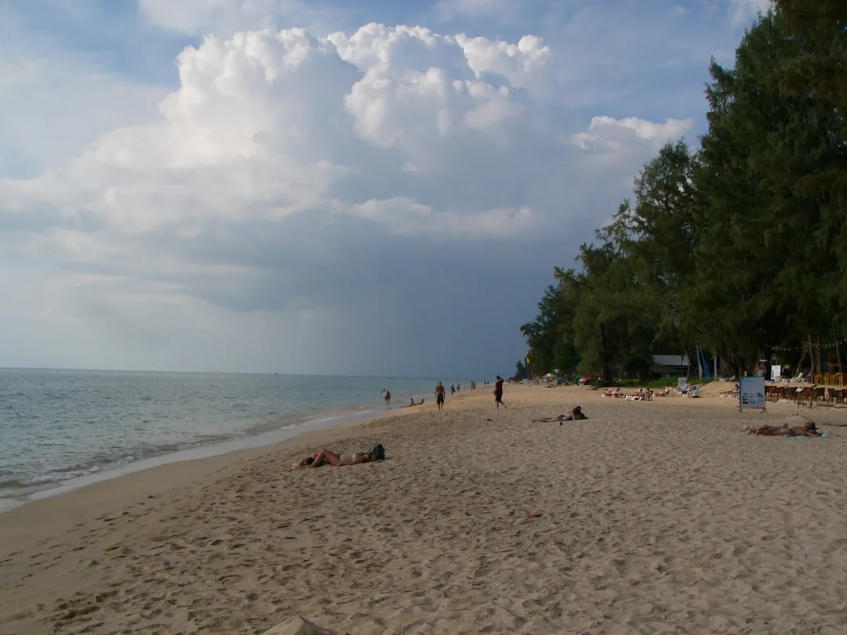 The long sweep of sand at Long Beach on Koh Lanta