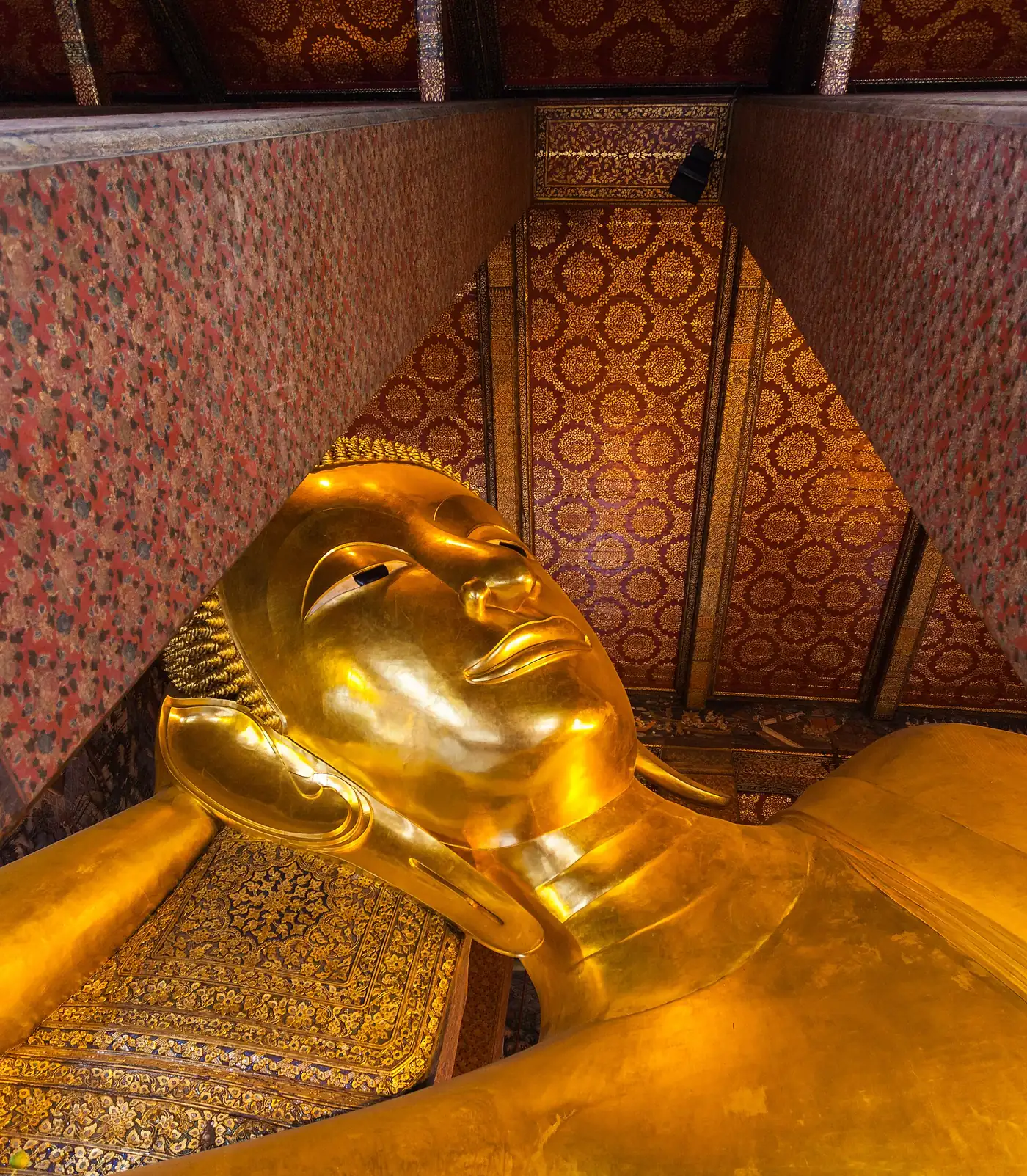 The reclining Buddha at Wat Pho in Bangkok